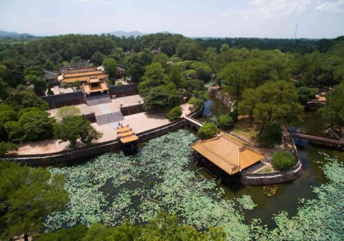 Discover tomb Tu Duc in Hue - A masterpiece of Nguyen dynasty architecture