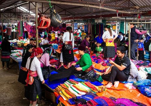 Dong Van Market: The lively heartbeat of Vietnam’s Northern highlands