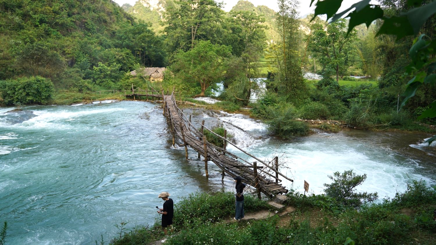 Co La waterfall - Cao Bang(1)