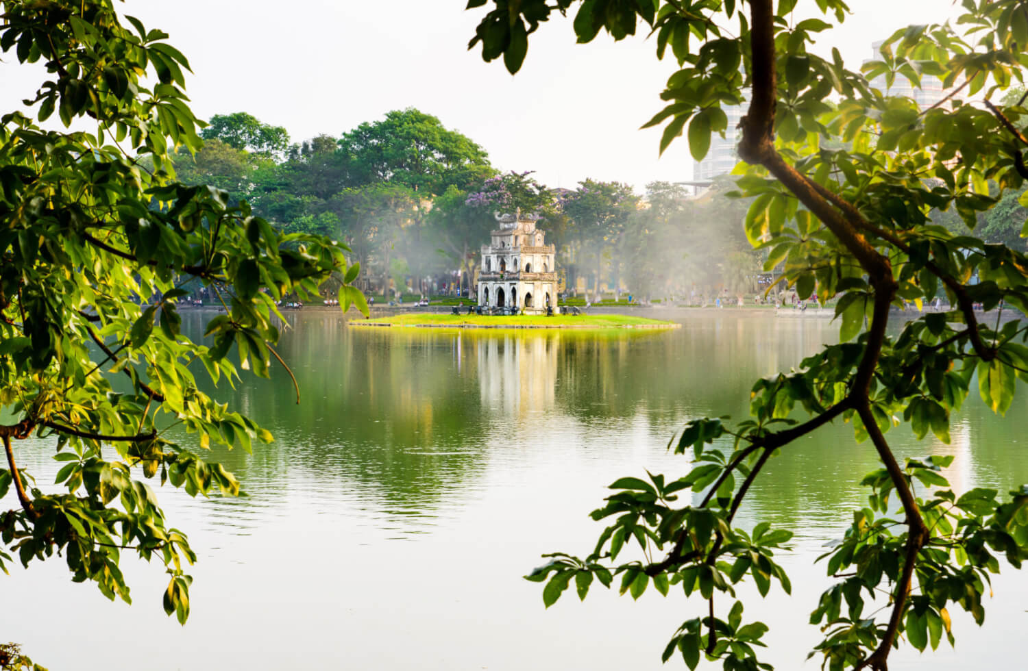 Hoan Kiem lake