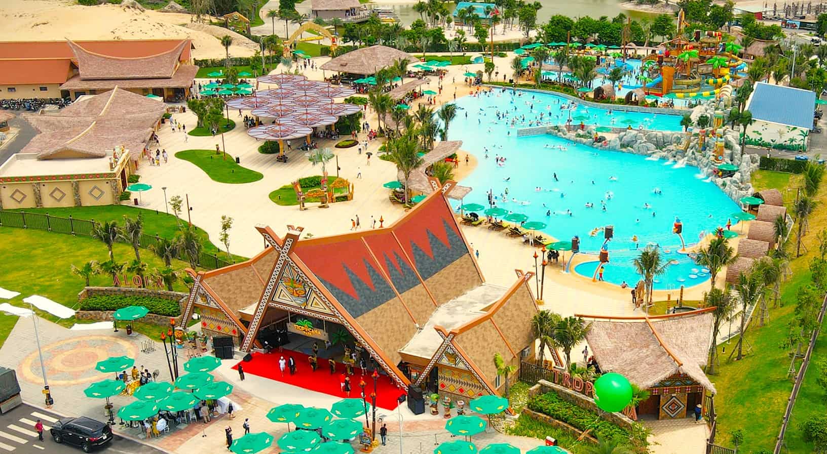 Unwind at Tropicana Park Ho Tram